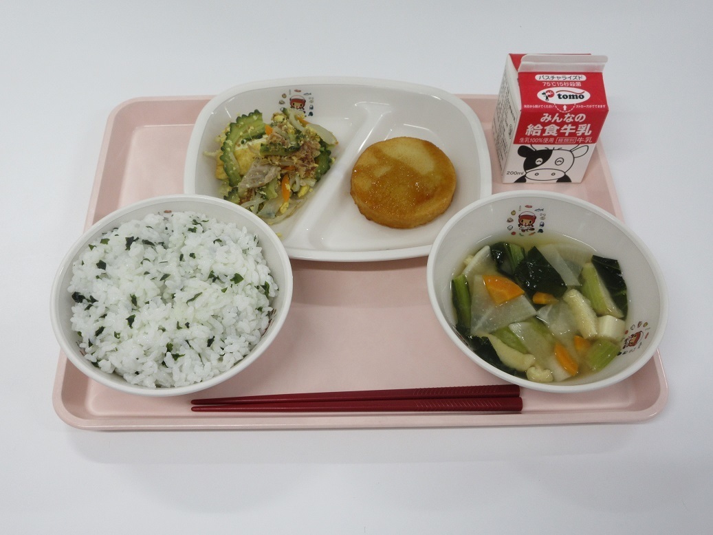 ７月１日 月 曇り 館林市立学校給食センター