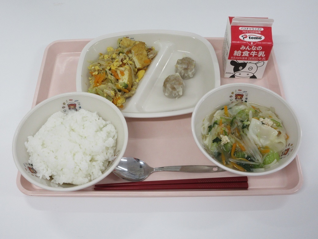 ７月１３日 月 曇り 館林市立学校給食センター