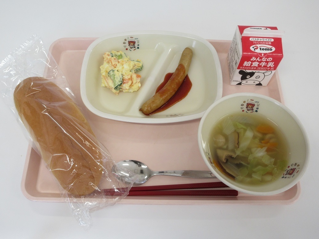 5月10日 火 晴れ 館林市立学校給食センター